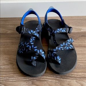 M Chaco size 10 with cushioned rubber back strap